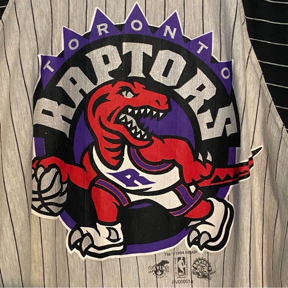 Vintage 1994 Toronto Raptors Jersey - Picture 4 of 9